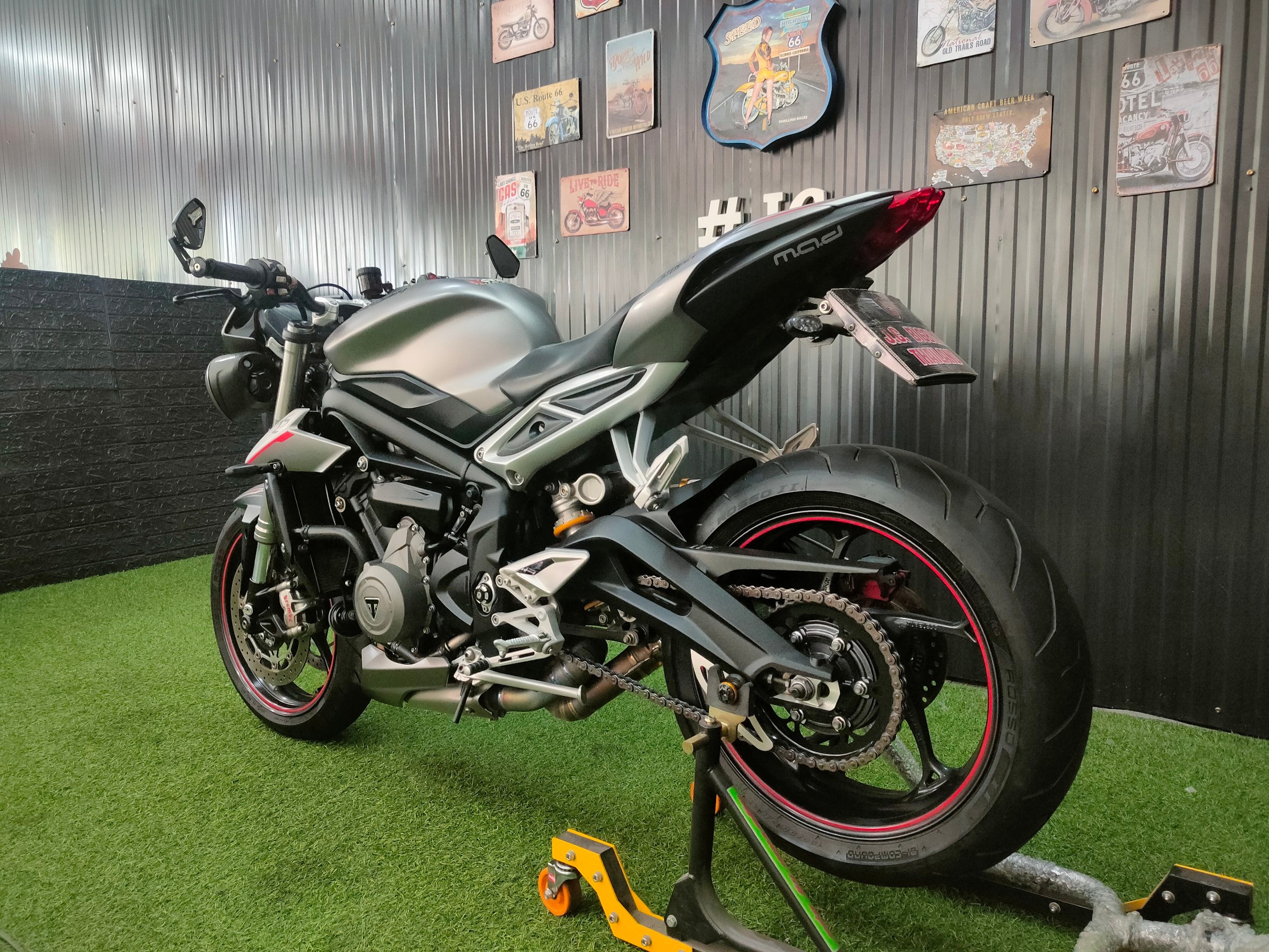 🏍💨 ที่สุดใน Naked คลาส 800 จากแดนผู้ดี 🤗 🇬🇧 Triumph 🇬🇧 Street Triple 765 RS รถออกปี 2019