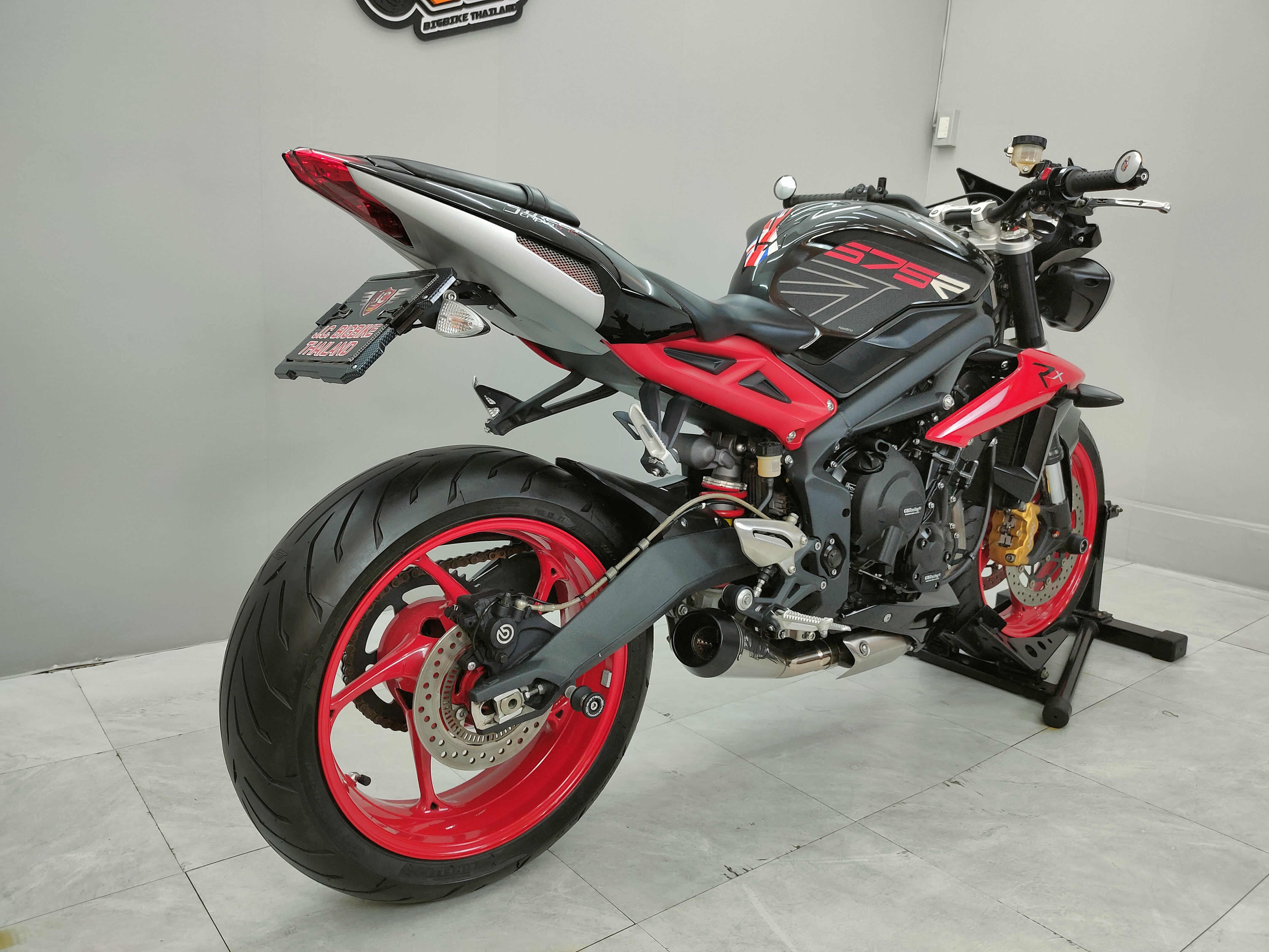 ❌️ ร้าน นี้ ไม่ กรอ ไมล์ ❌ TRIUMPH STREET TRIPLE 675RX จดปี 2019 โมเดล16 3พันโลแท้...สเปคแบบนี้หาไม่มีแว้ว 😬พร้อมโปรโมชั่นโดนๆ