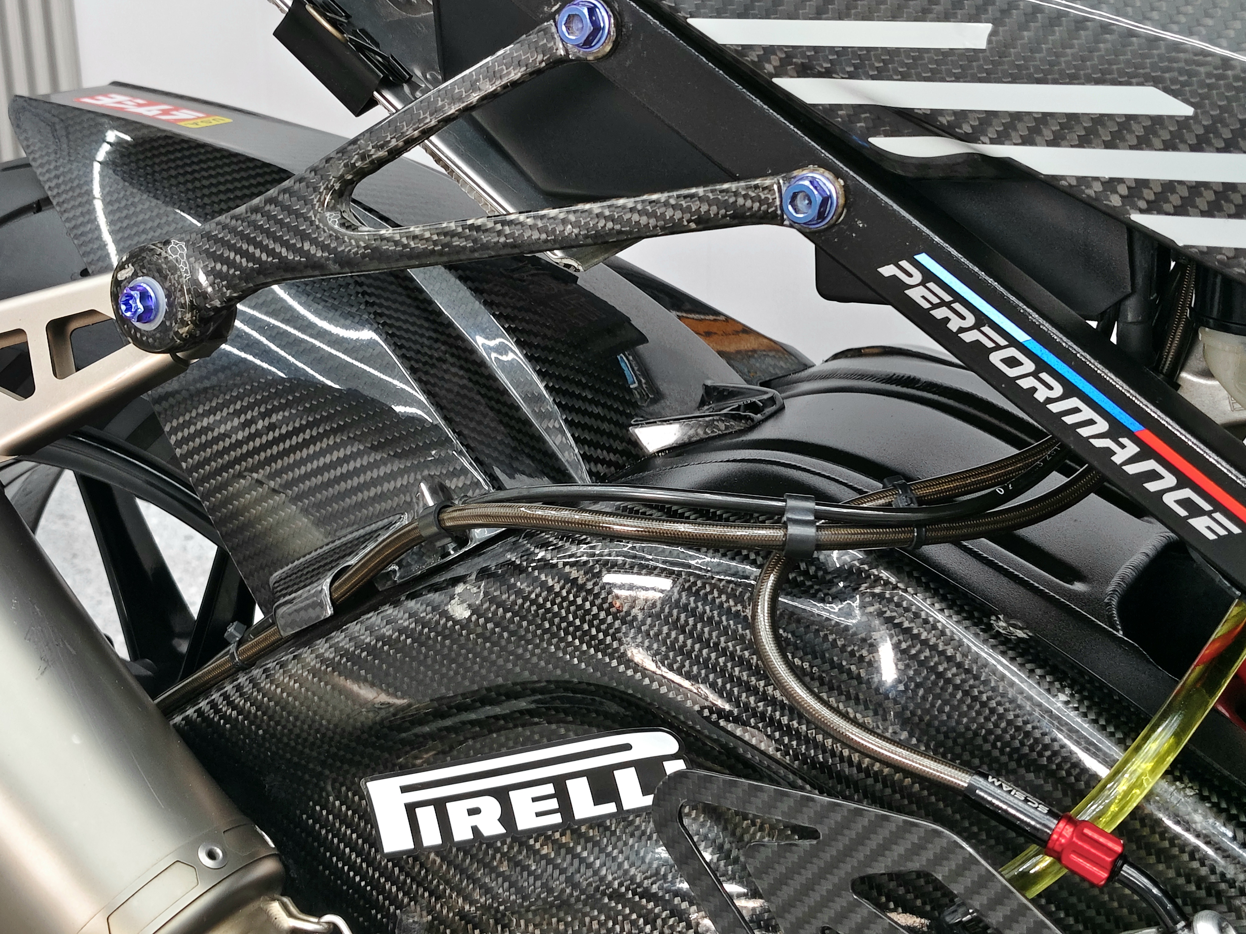 🦈 ฉลามบุก....ชุดแต่ง Full Carbon‼️ BMW S1000RR abs PRO กลางปี 2017 สุดจัดในย่านนี้ 💥 Serviceใหญ่แล้ว