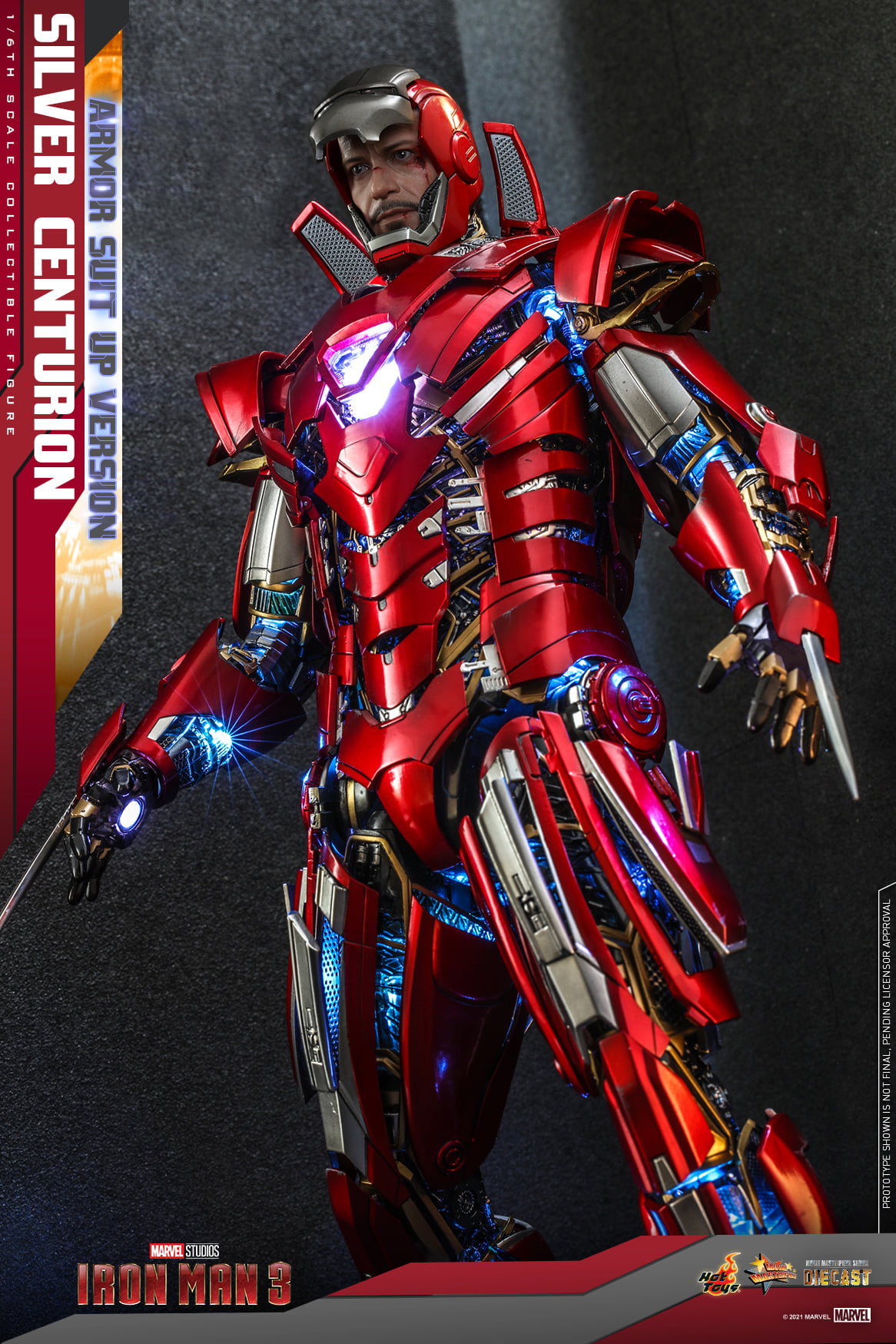 Hot Toys MMS618D43 1/6 Iron Man 3 - Silver Centurion (Armor Suit Up Version)
