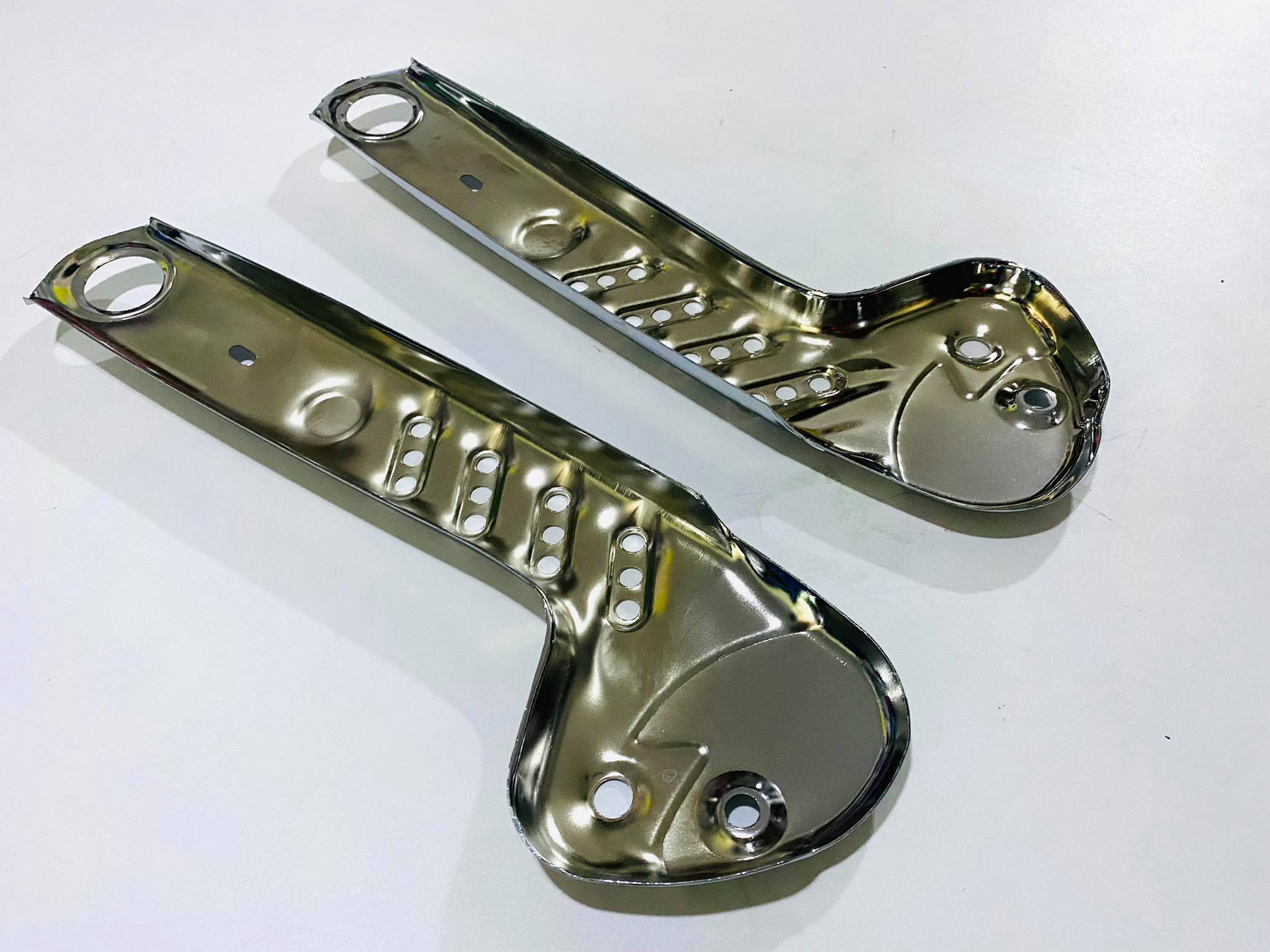 ถุงเท้ายาวc70 เหล็กชุบ