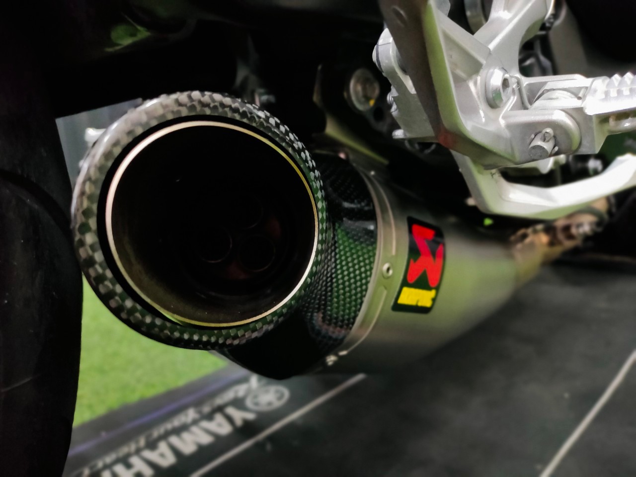 💥 ของดีมีแบ่งกันชม 😎 YAMAHA MT09 'เอเลี่ยน' รถกลางปี 2019 โคตรสวย โคตรใส ท่อฟูลแท้ๆ 💥