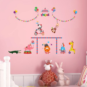 KR-0070 สติ๊กเกอร์เเต่งผนัง ลายละครสัตว์ ZOOCUS ขนาดแผ่น 50x70 cm Wall Sticker