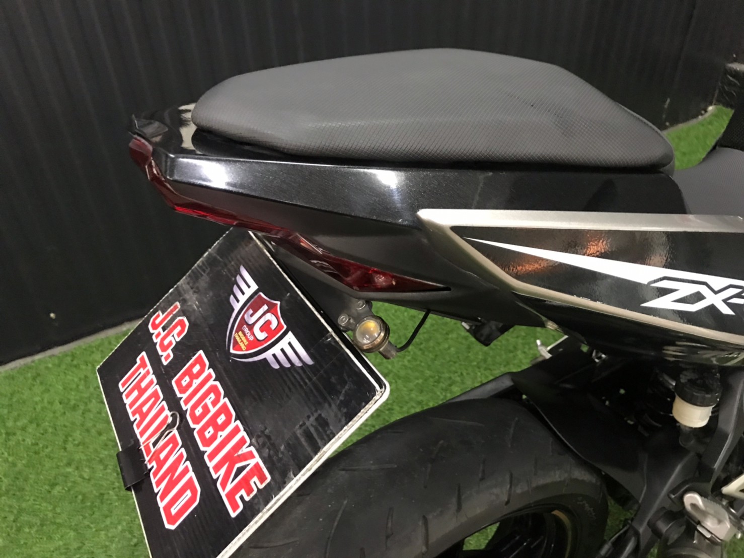 🚀 Ninja400 ปี 2019 🔥ดุดันมากคันนี้กับสติ๊กเกอร์แต่ง RACE BULL🔥
