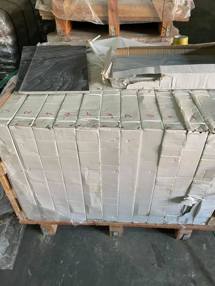 หินปูสระว่ายน้ำ silver grey 30x60 บ้านพักอาศัยซอยวัชรพล