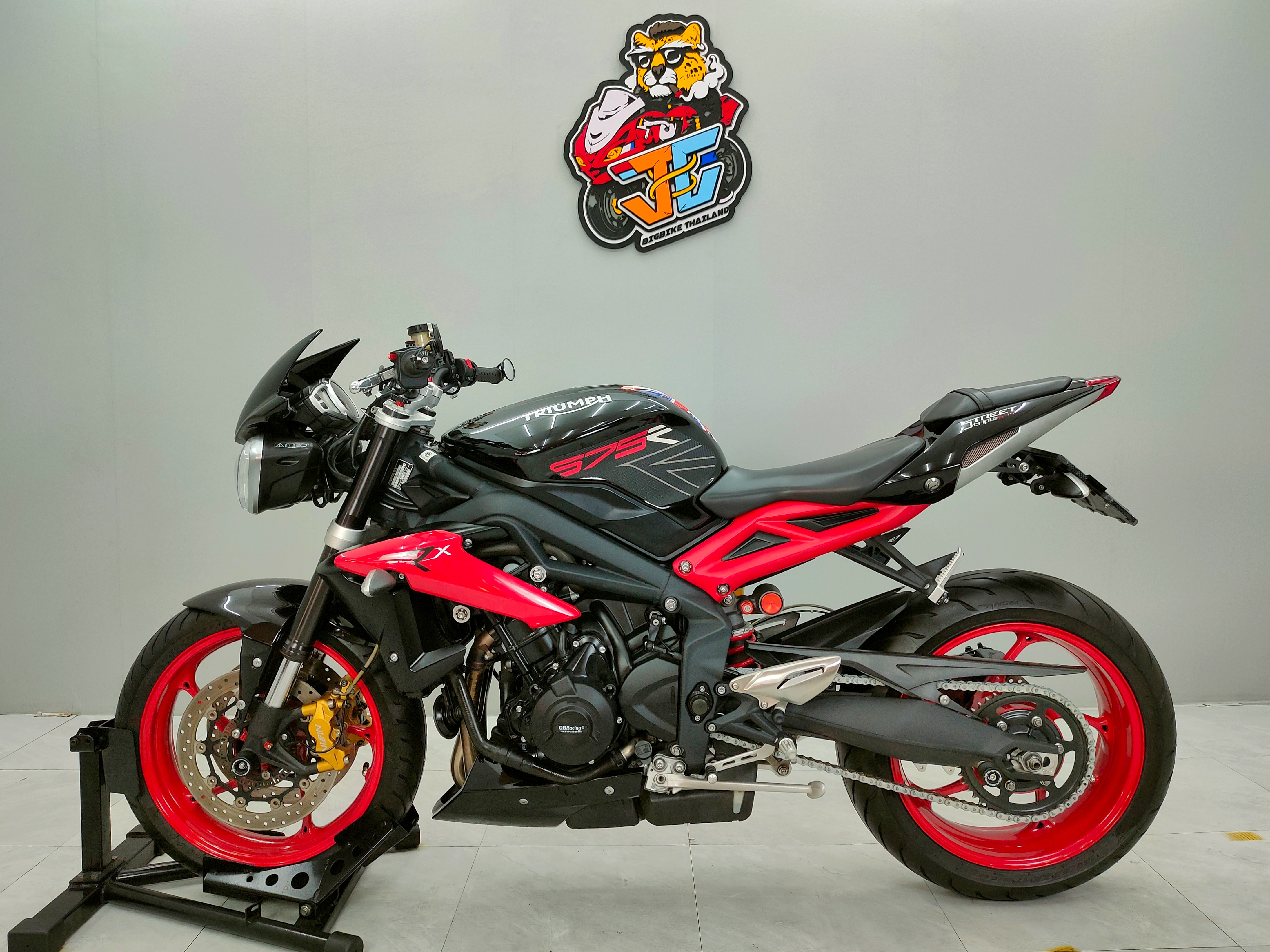 ❌️ ร้าน นี้ ไม่ กรอ ไมล์ ❌ TRIUMPH STREET TRIPLE 675RX จดปี 2019 โมเดล16 3พันโลแท้...สเปคแบบนี้หาไม่มีแว้ว 😬พร้อมโปรโมชั่นโดนๆ