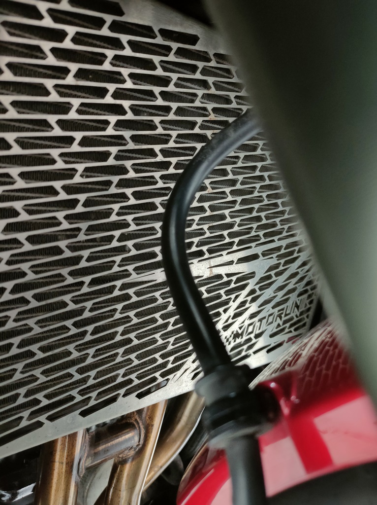 รถสวยสายจอดที่แท้ทรู...Kawasaki Ninja1000 ปลายปี 2011 สเปคนอก US." สีนี้ไม่มีซ้ำ"