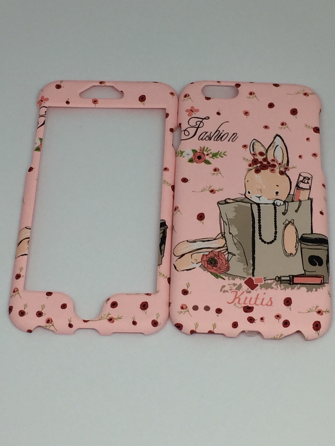 เคสคูทิส (Kutis) ไอโฟน6,6S(ลายกระต่ายน้อยนั่งในถุง)