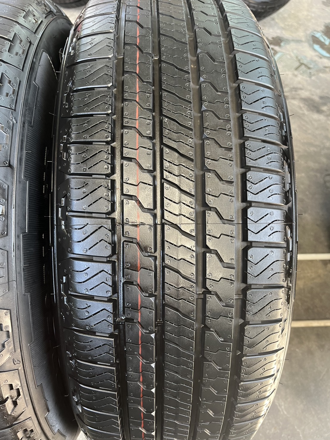 ✨ล้อแม็กพร้อมยางใหม่ป้ายแดง✨Ford Everest รุ่นใหม่ล่าสุด ขอบ 18♨️ปี 24♨️💖ใหม่กริ๊บ💖