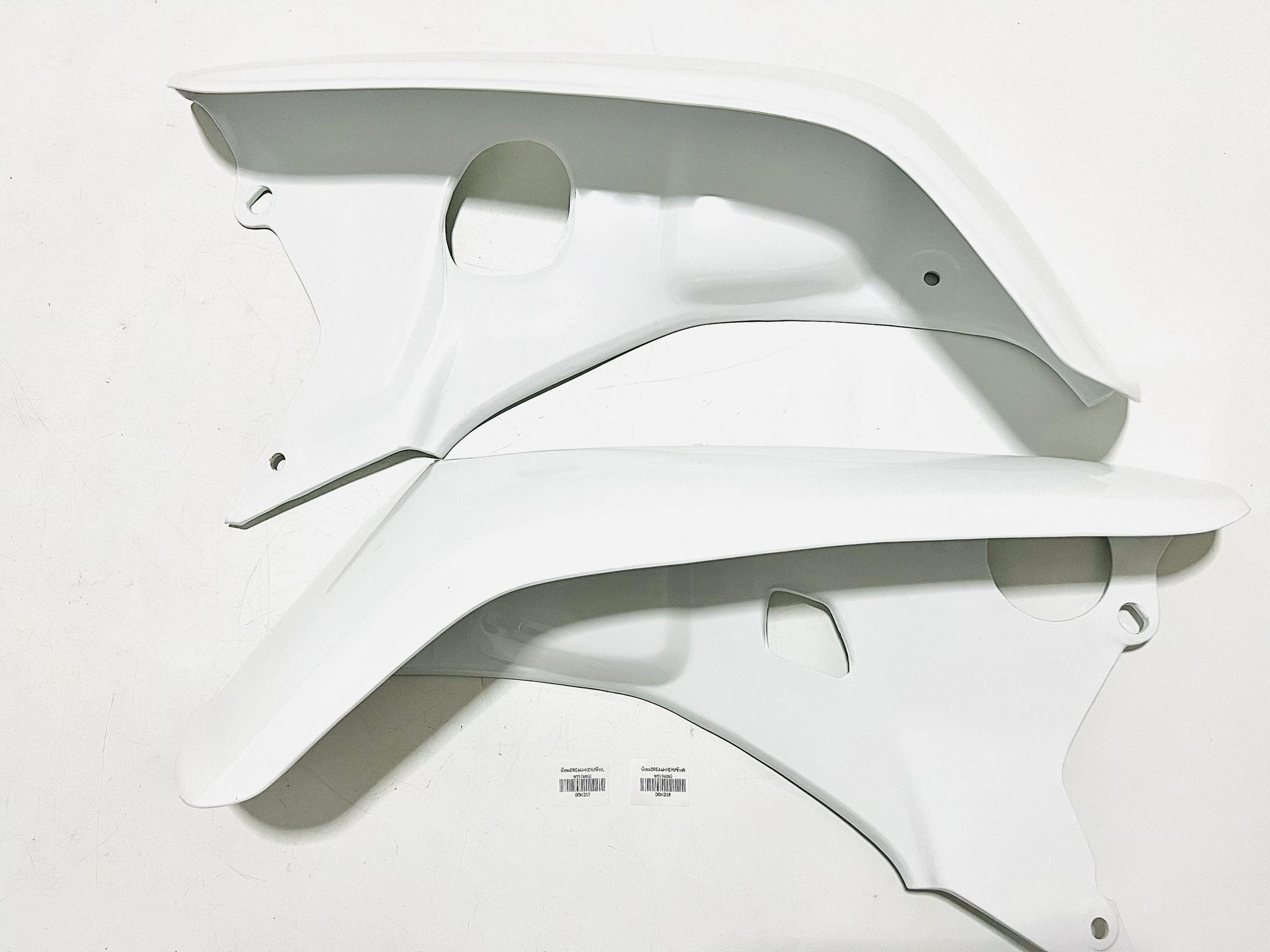 บังลมดรีมc100n สีขาว เทียม ooh นบ