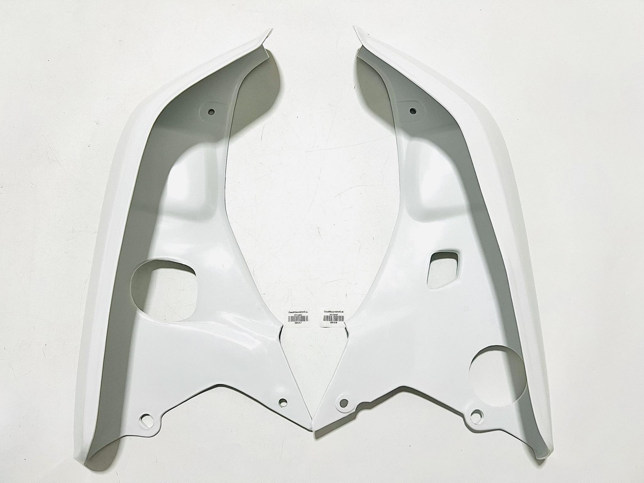 บังลมดรีมc100n สีขาว เทียม ooh นบ