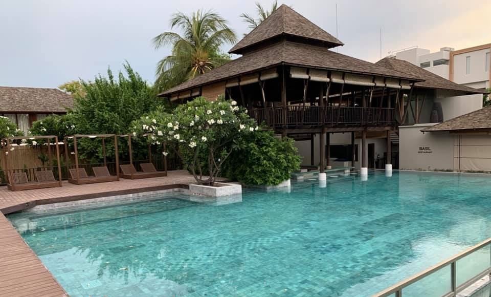 หินปูสระว่ายน้ำ Crystal black sanded โครงการ Palayana Hua Hin Cha-am