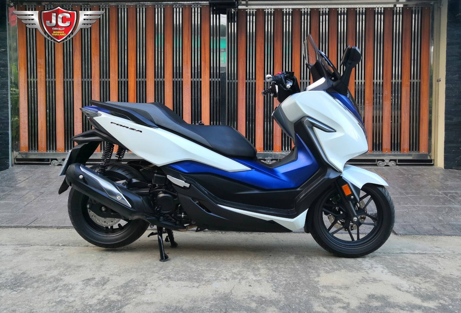 ป๊าดด.. สวยดีแท้ 👉🏻👉🏻👉🏻FORZA300👈🏻👈🏻👈🏻 รถปลายปี 2018 สภาพโคตรนางฟ้า🧚