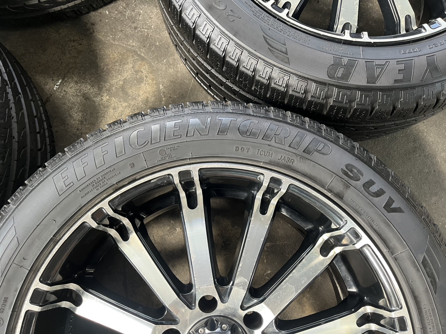 ✨ล้อแม็กแต่ง 6รู139✨Lenso INTIMIDATOR 4 ขอบ 20 พร้อมยาง 265-50-20 GoodYear ปี 20