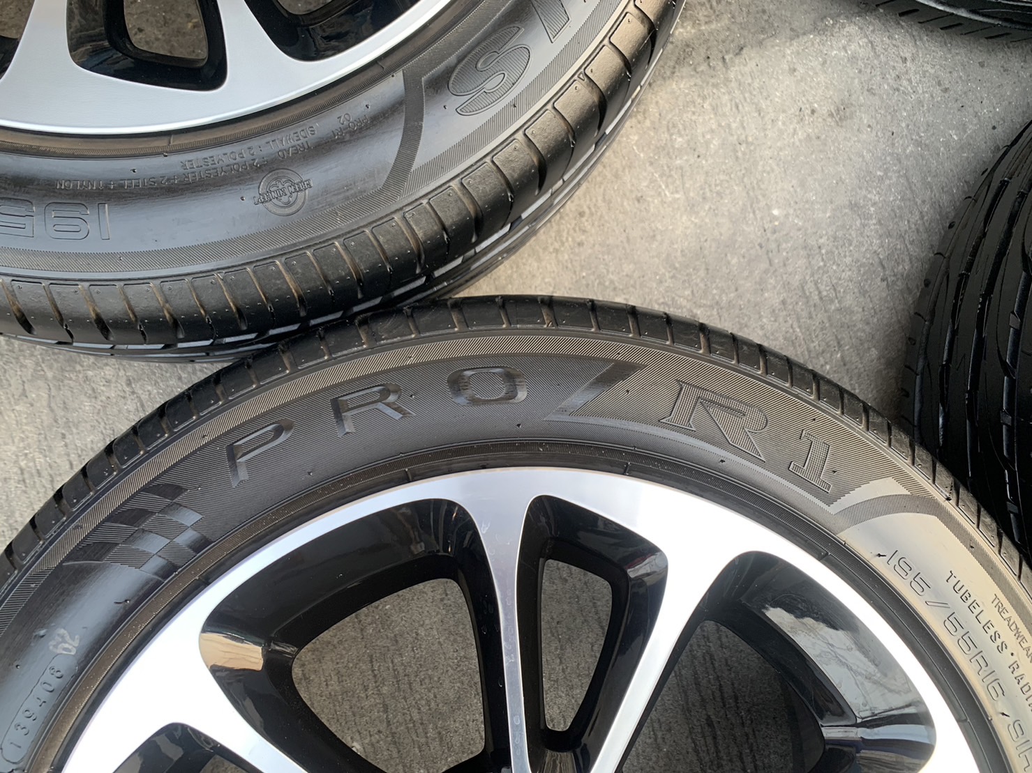 ✨ล้อแม็ก 4รู100✨MG 3 ขอบ 16 ดำหน้าเงา พร้อมยาง 195-55-16 MAXXIS ปลายปี 17