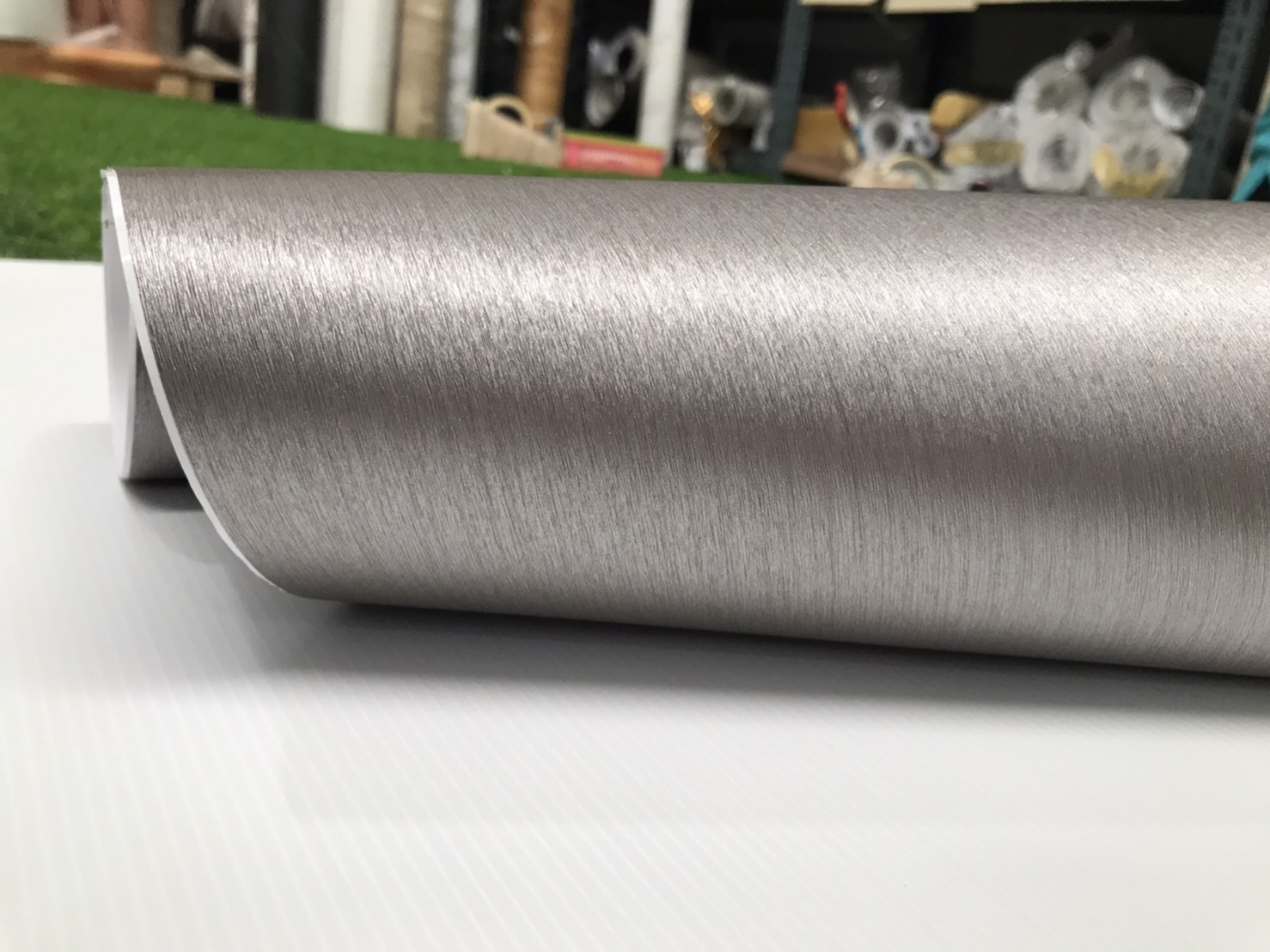 LA LA วอลเปเปอร์ติดผนัง GRAY ขนาด 60CM*5M.