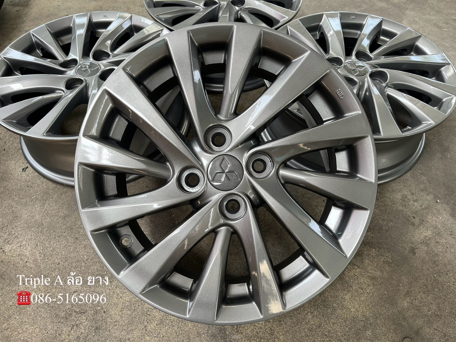 ✨ล้อแม็ก✨Mitsu Attrage ขอบ 15 สีเทา💖สวยกริ๊บ💖