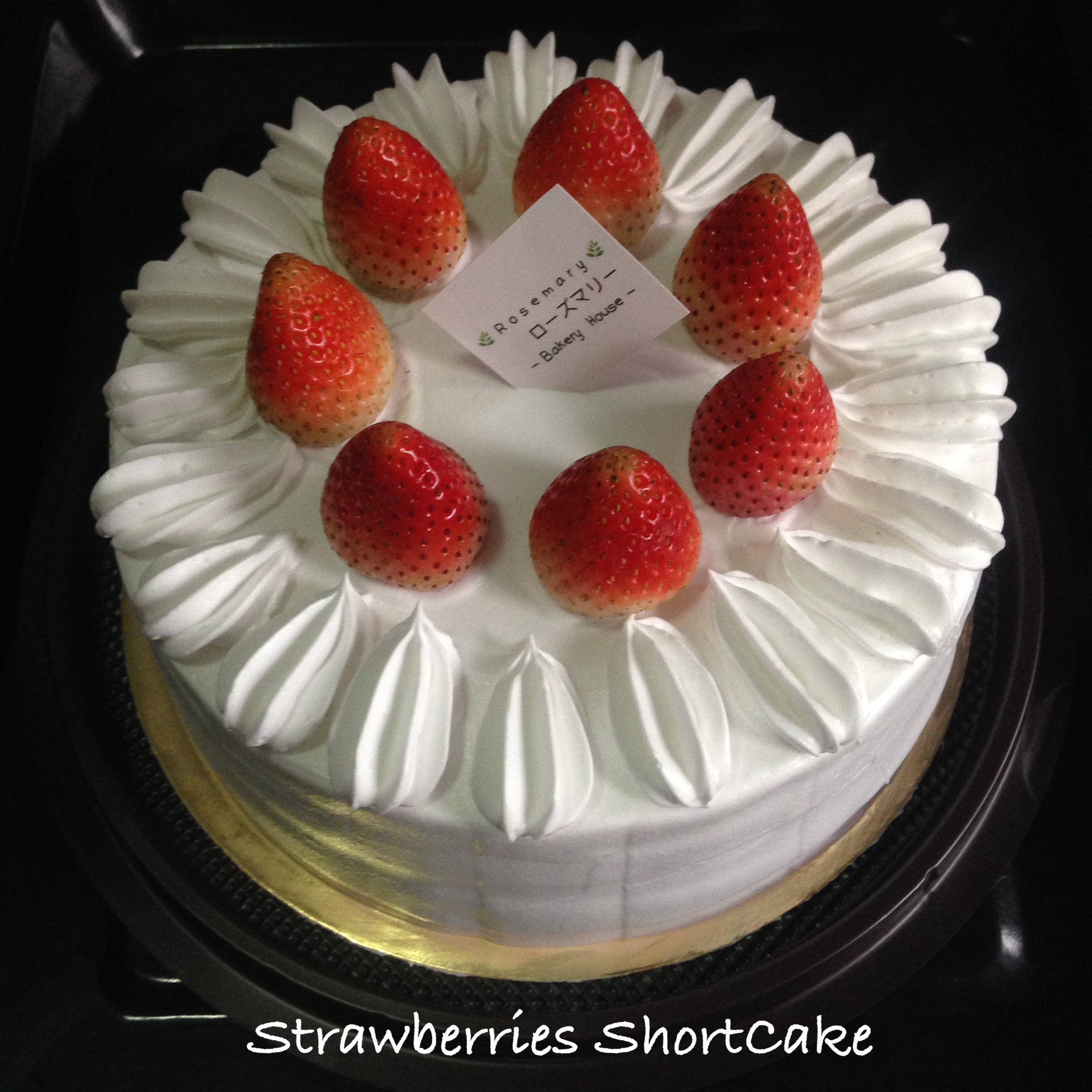 🍓 สตรอว์เบอร์รี่ชอร์ทเค้ก 🍓 (2 ปอนด์) Angel Strawberries ShortCake (2 Pound / 7" x 7") 3 ชั้น