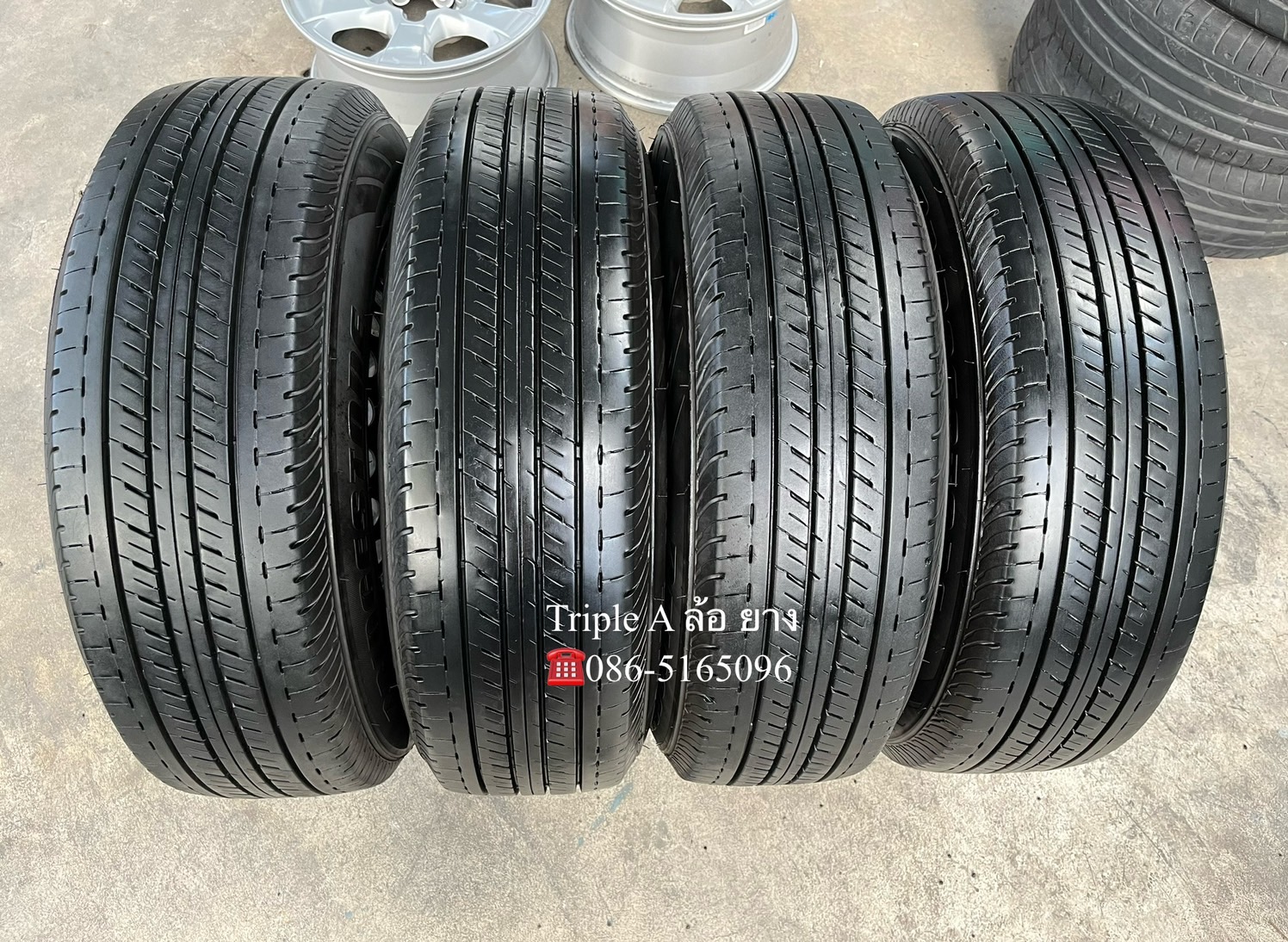 ✨ยาง✨215-70-16 Bridgestone🌟ปี 23🌟🚘ใส่กับ รถตู้ ,รถกระบะตัวเตี้ย ได้เลย