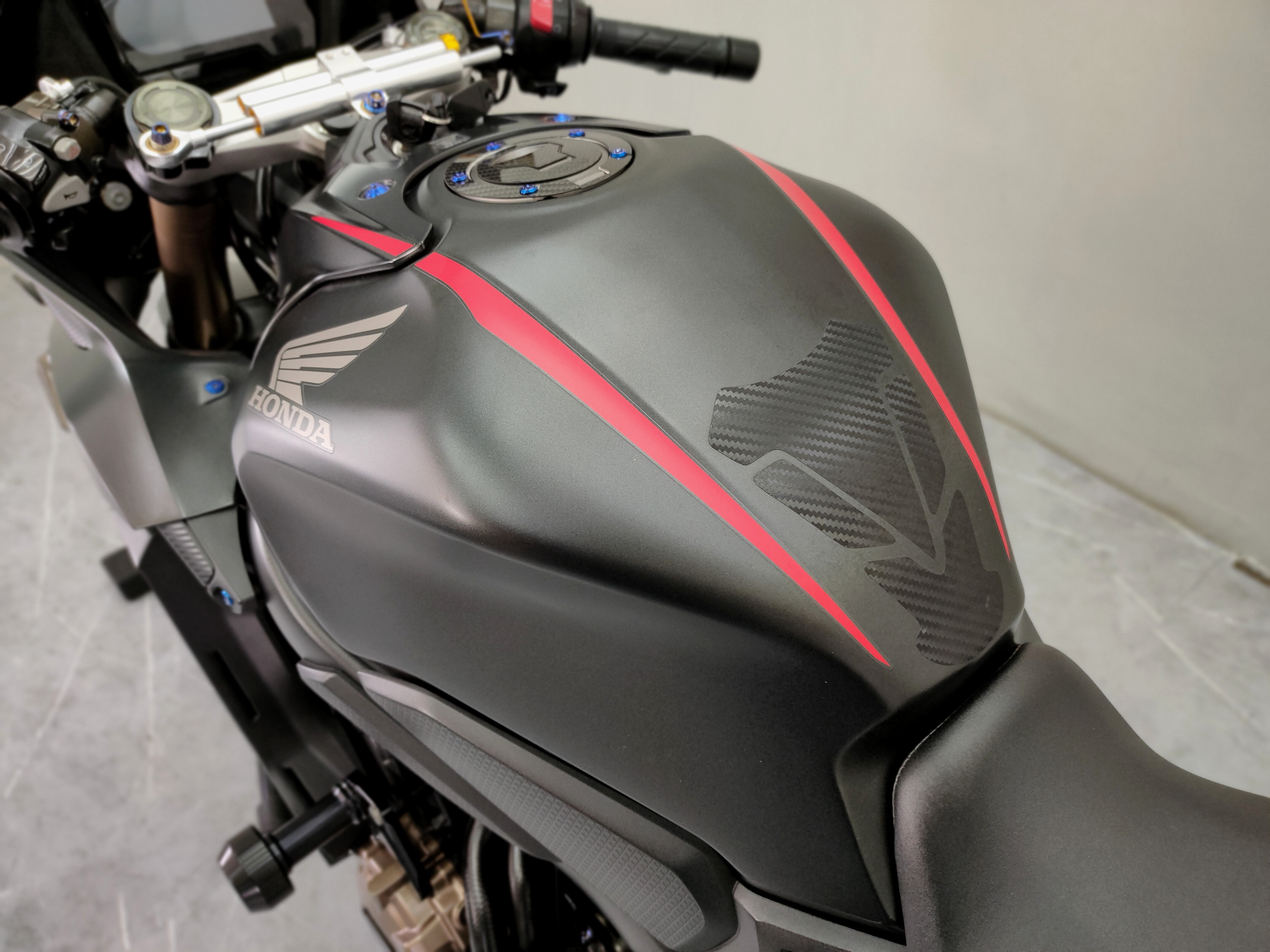😬 ถึงสวยไม่สุดแต่ของจุกนะจ๊ะ....HONDA CBR650R รถปลายปี 2019 ไมล์แท้หมื่นโล 💥 แต่งทั้งคันกว่าครึ่งแสน‼️