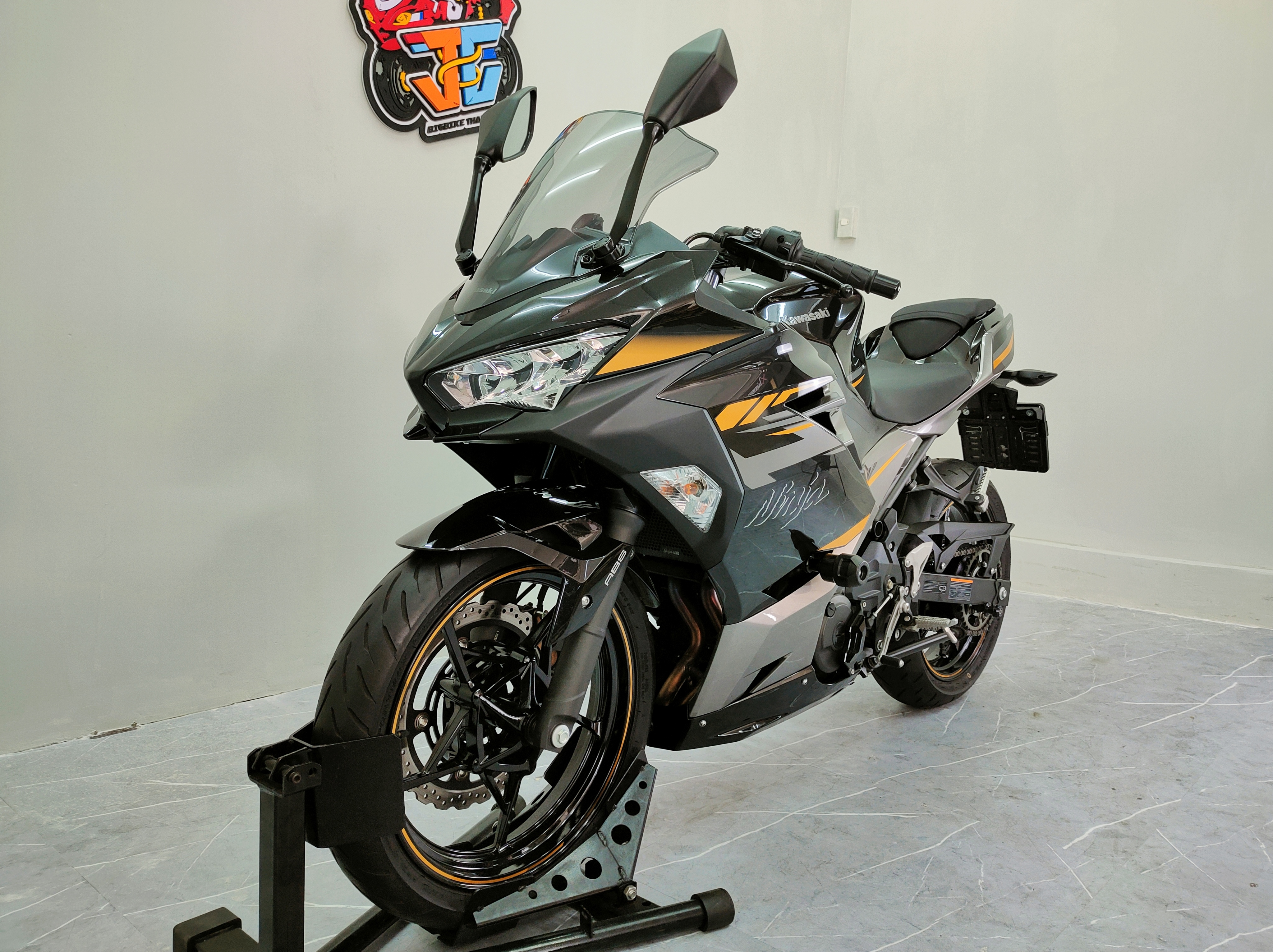 KAWASAKI NINJA400 MY2022 กุญแจ Keyless จดทะเบียนกลางปี 2023 ไมล์แท้ 1,xxx km ✨บอกเลยว่า...ซื้อแทนรถใหม่ได้เลย✨