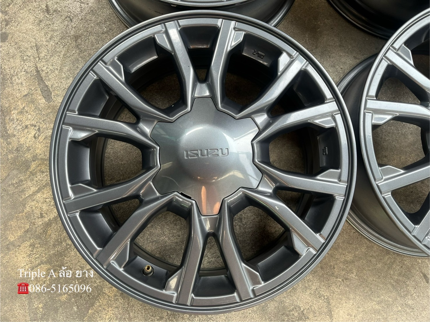 ✨ล้อแม็ก✨ISUZU X-Series ขอบ 16 สีเทาดำ