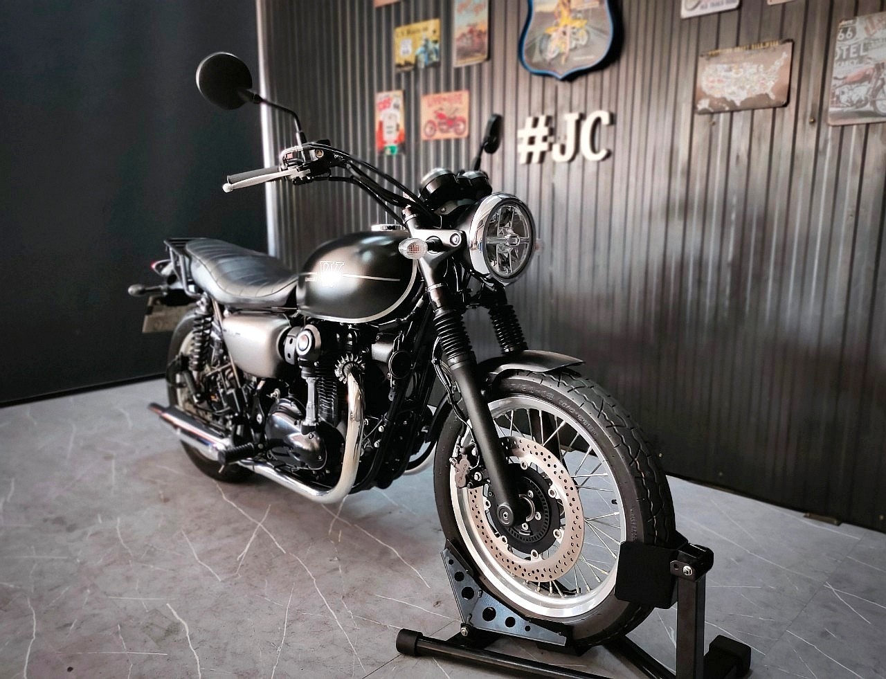 💥สายคลาสสิค ต้องโดรนแล้ว 📌 KAWASAKI W800 🏁STREET🏁 ปลายปี 2019 นางฟ้านางสวยใส 🏍️