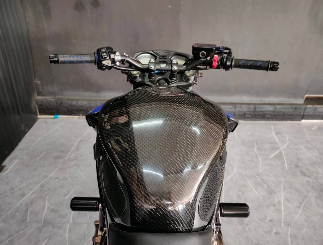 💥Honda CB650F ปี 2018 รถสีเทา warp สีเทา-น้ำเงิน 💥 แต่งครบทั้งคัน มีควิกชิฟเตะมันๆ ลั่นทุกเกียร์ 🏍💨