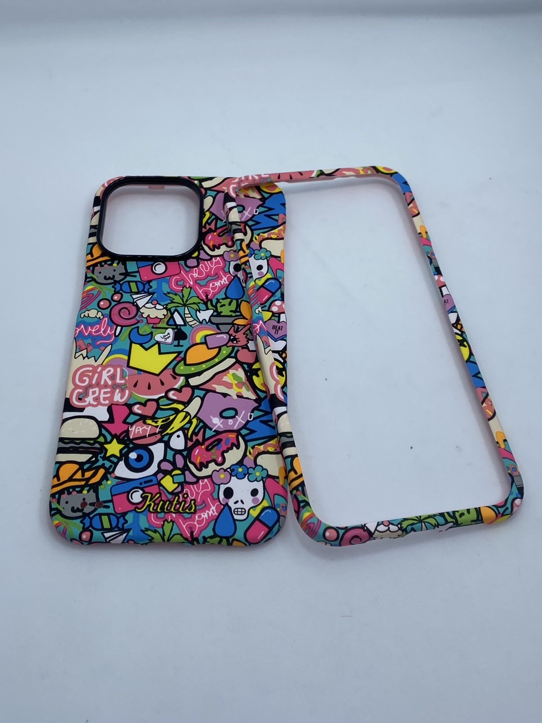 เคสคูทิส(Kutis)เคสไอโฟน15PROMAX(ลายStreet)มาใหม่ เคสประกบหน้า-หลัง เคสเรืองแสง เคสลายวินเทจ ร้านSuperhero Klongthom