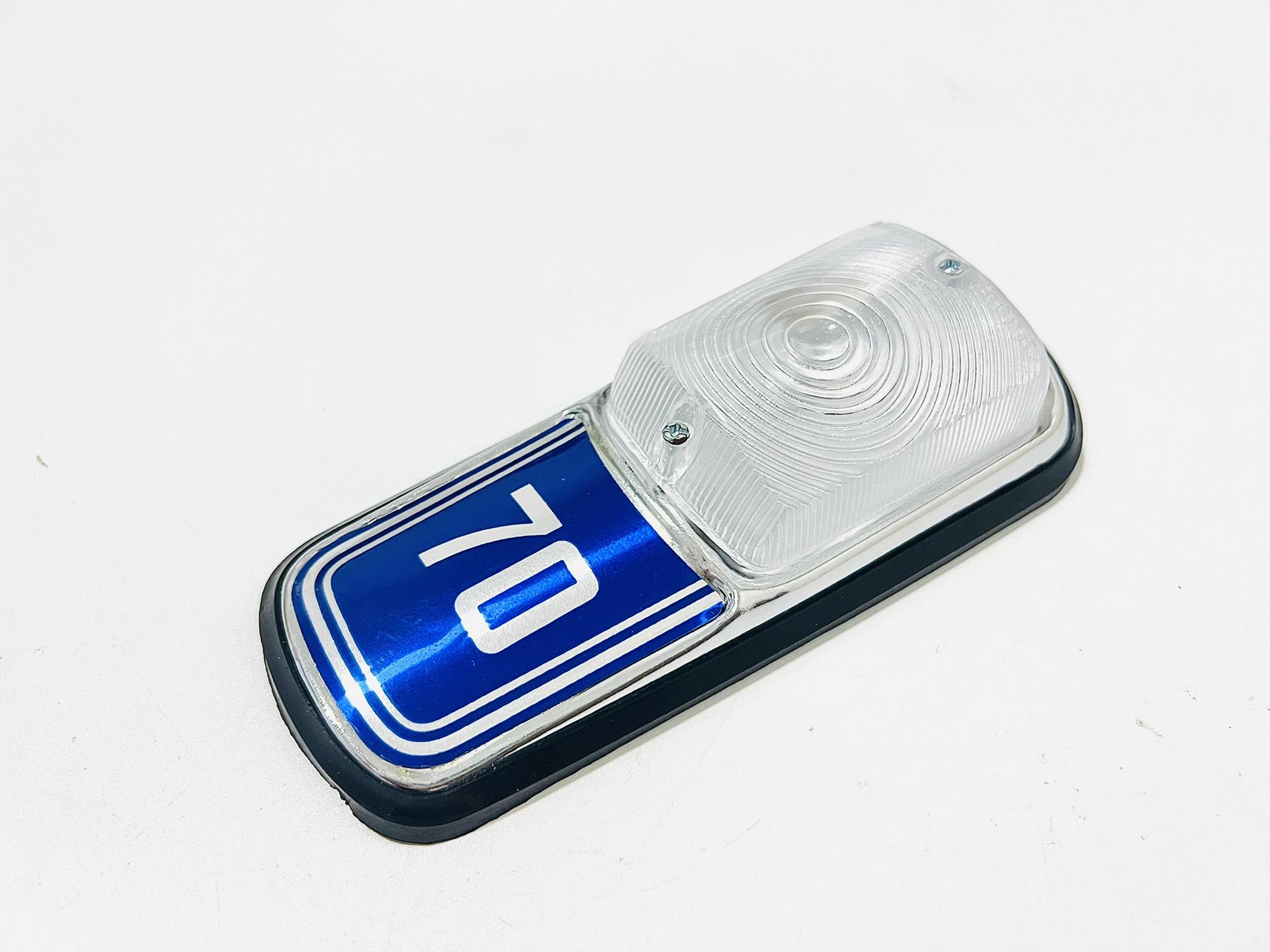 ไฟหรี่c70 L6-7