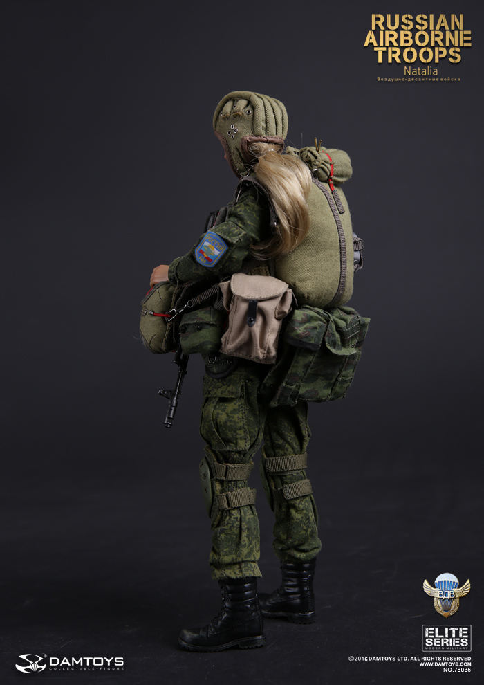 DAMTOYS No.78035 VDV RUSSIAN AIRBORNE TROOPS - NATALIA (ตัวโชว์)