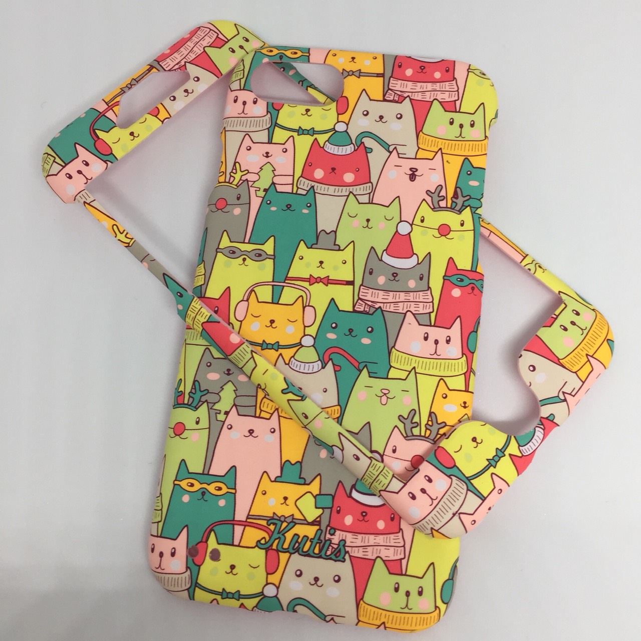 เคสคูทิส (Kutis) ไอโฟน7,8(ลายแมวเล็กใส่หมวก)