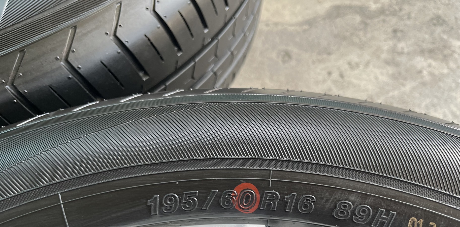 ✨ยางป้ายแดง✨195-60-16 Yokohama💖สวยกริ๊บ🚗ถอดจากรถป้ายแดง