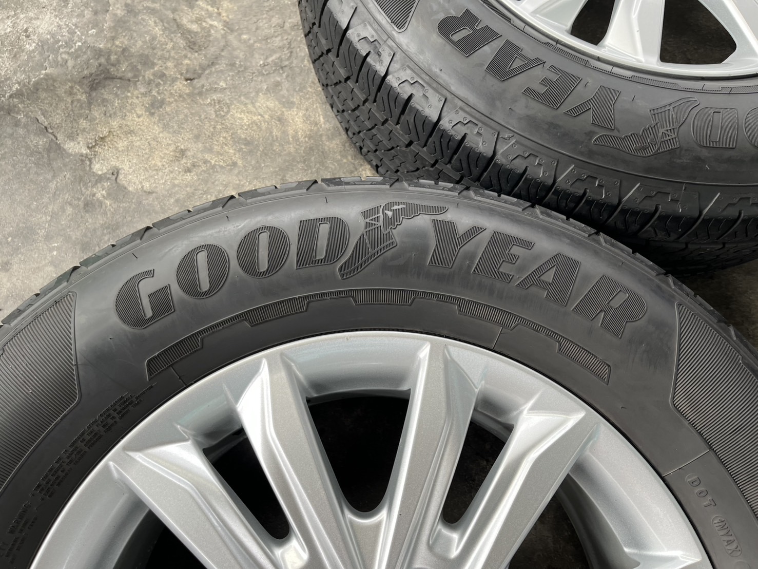 ✨ล้อแม็ก✨ISUZU D-Max Blue Power ขอบ 18 พร้อมยาง 255-65-18 Goodyear🌟ปี 23🌟