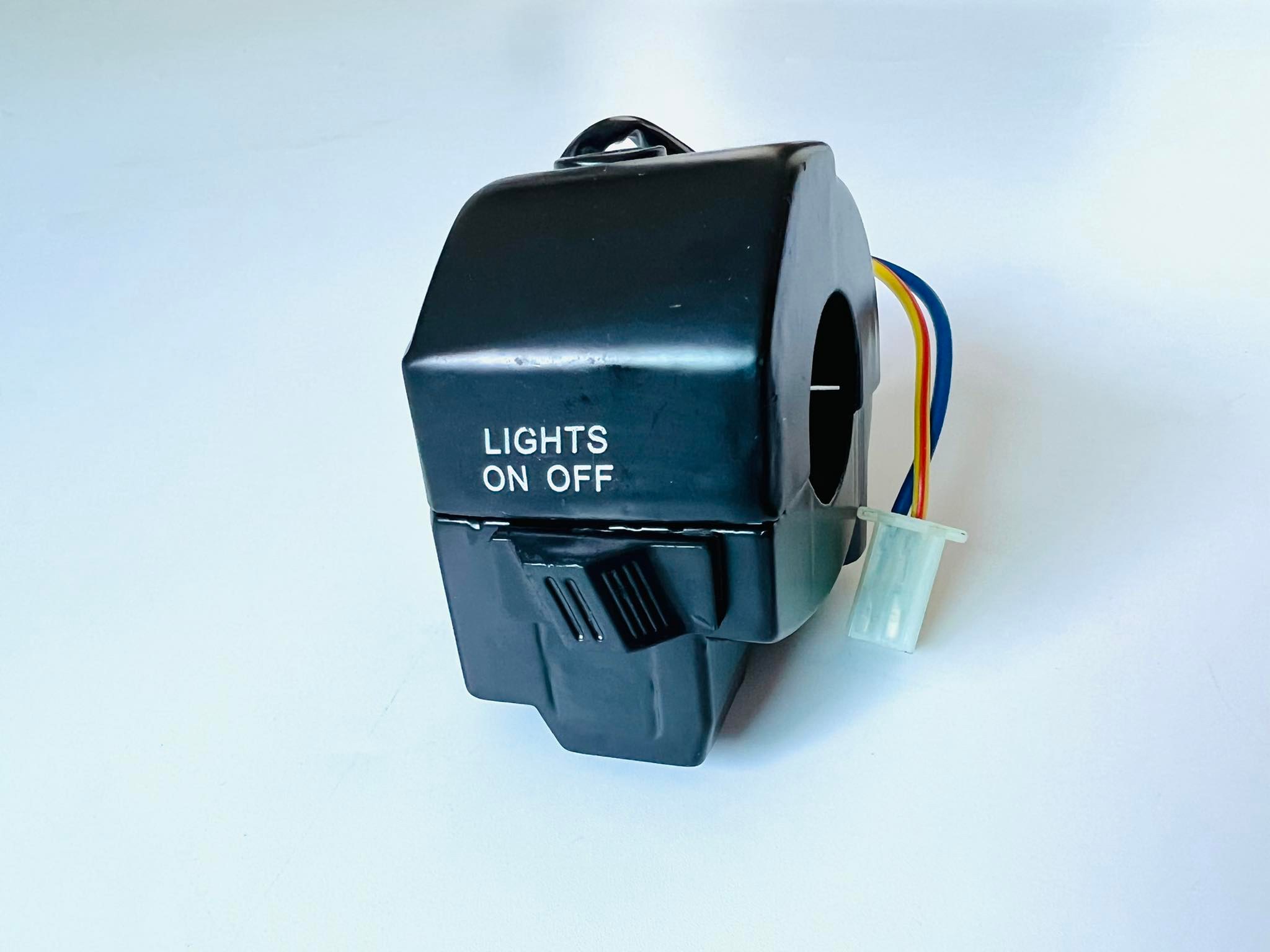 สวิทแฮนด์อัลฟ่า ALFA ด้านขวา สตาร์ทเท้า R L3-4