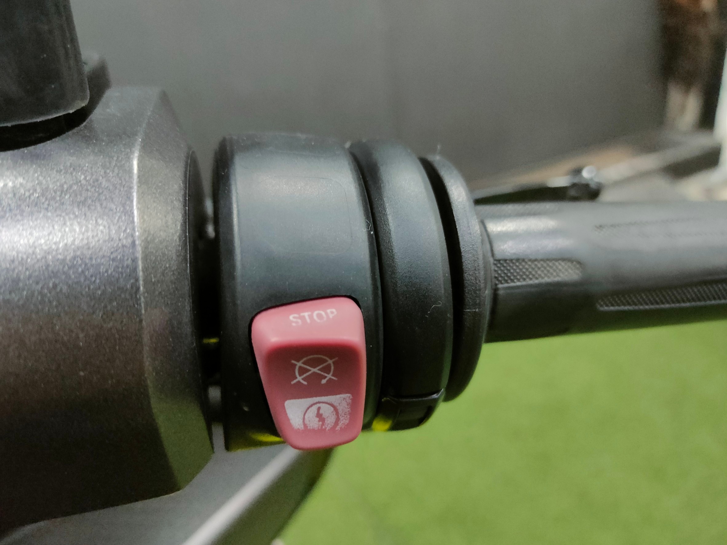 สกู๊ตเตอร์หรูเกรดพรีเมียม BMW C400GT รถปลายปี19 🤩 Warp ลาย Performance+Service เรียบร้อย 👍