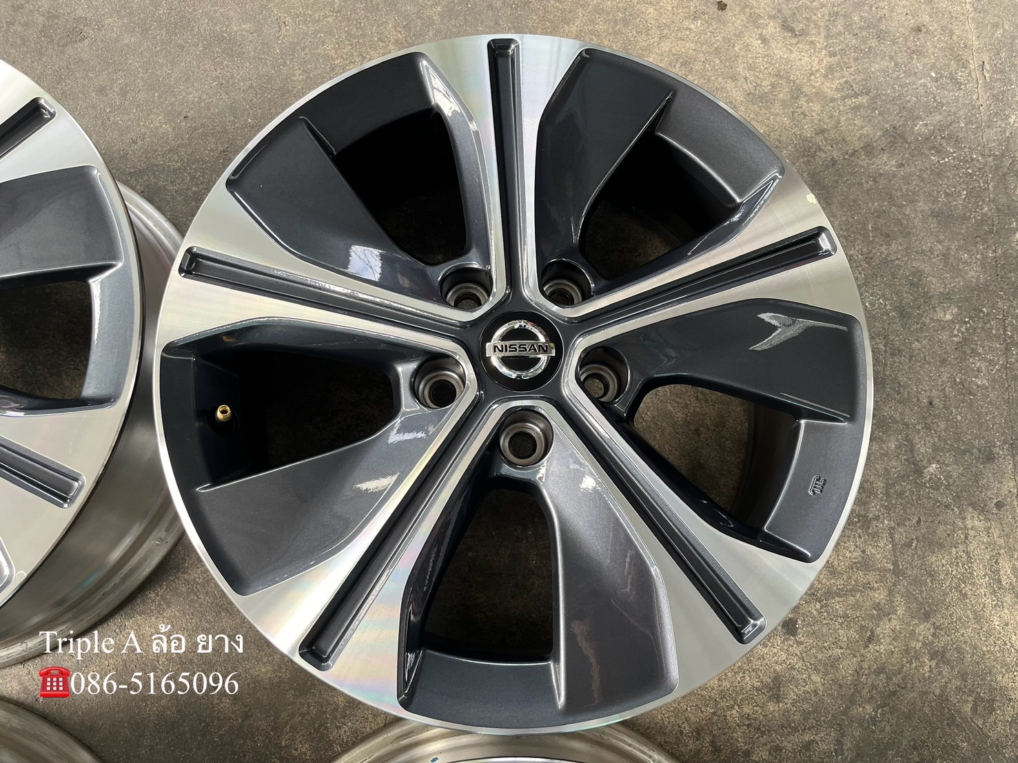 ✨ล้อแม็กป้ายแดง 5รู114✨Nissan KICKS รุ่นใหม่ล่าสุด ขอบ 17💖ใหม่กริ๊บ💖