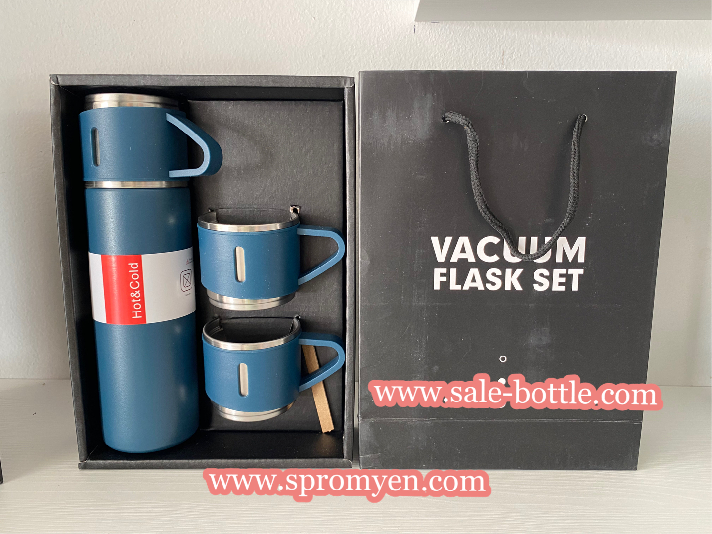 ชุดกิ๊ฟเซ็ทกระบอกน้ำสแตนเลส+แก้วน้ำสแตนเลส