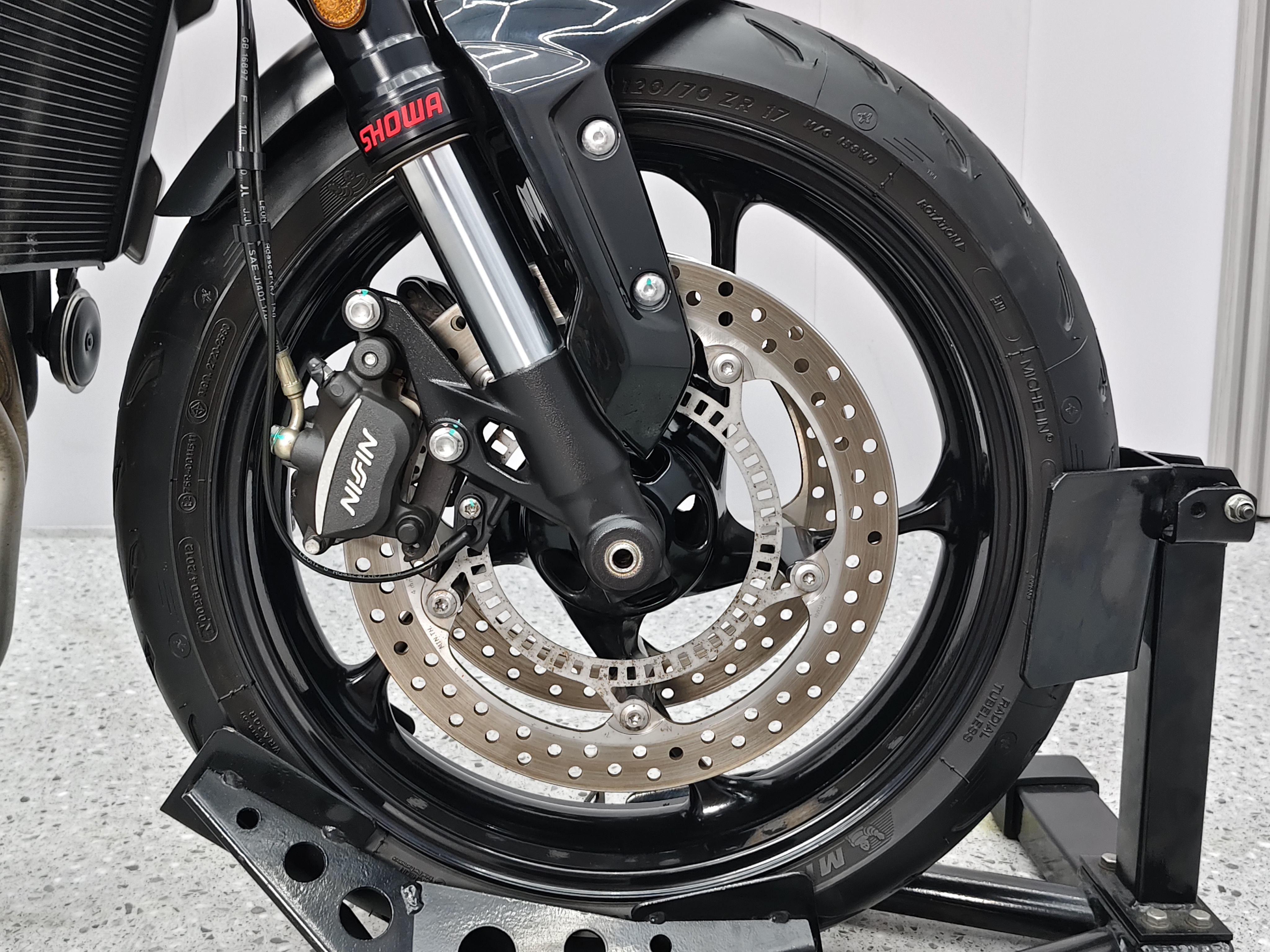 ขี่ดีคล่องตัว TRIUMPH TRIDENT660 ปี 2021 รถสวยวิ่งน้อยโปรโมชั่นโดนๆ