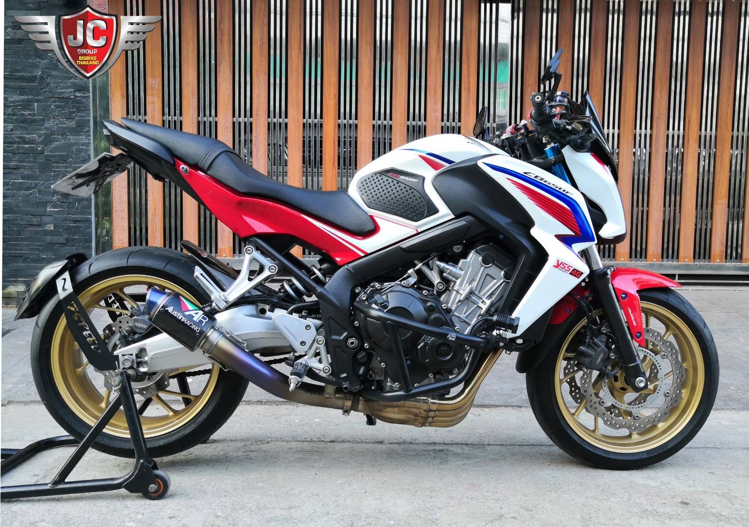 CB650F Tri-colour เครื่องอย่างเป๊ะ ห้องเครื่องแห้งๆใสๆรถบ้านแท้ๆสภาพแต่งสวยจัดหนัก