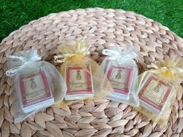 ของชำร่วยงานศพ พระหลวงพ่อโสธร