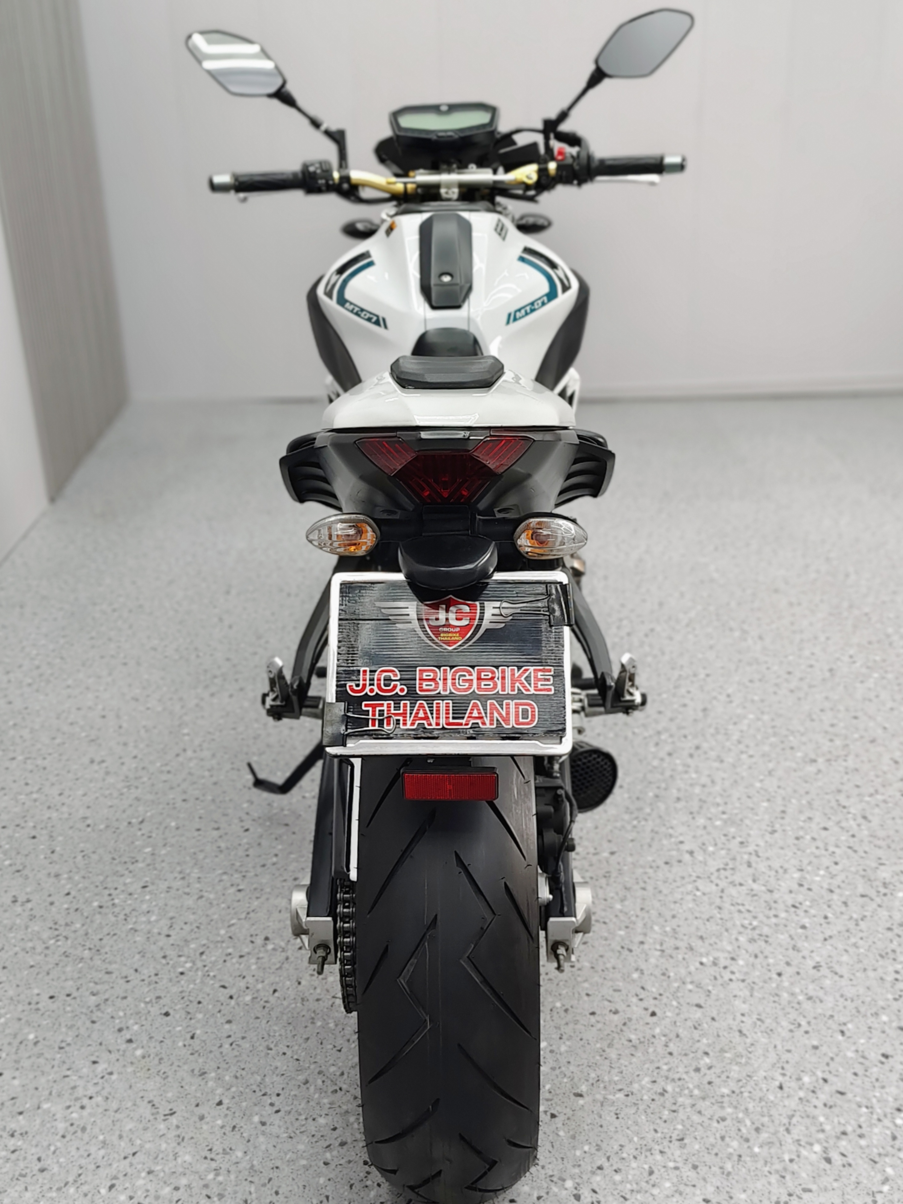 ❌️ ร้าน นี้ ไม่ กรอ ไมล์ ❌ YAMAHA MT07 ปลายปี 2017 จัดทรงหล่อๆ พร้อมโปรโมชั่น ออกรถ ⭕ บาท‼️