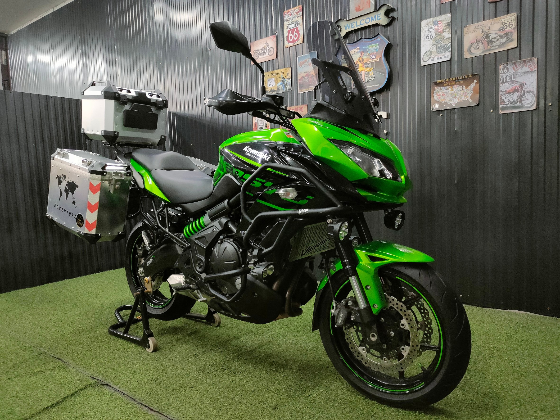 Touringค่ายเขียวมาแว้ว...คันนี้บอกเลยว่า ครบองค์‼️ KAWASAKI VERSYS650 Abs Edition จดปี 2017 "ใส่เกราะครบ รบฝถพร้อมใช้...จัดไปหน้าหนาวนี้ 😘"