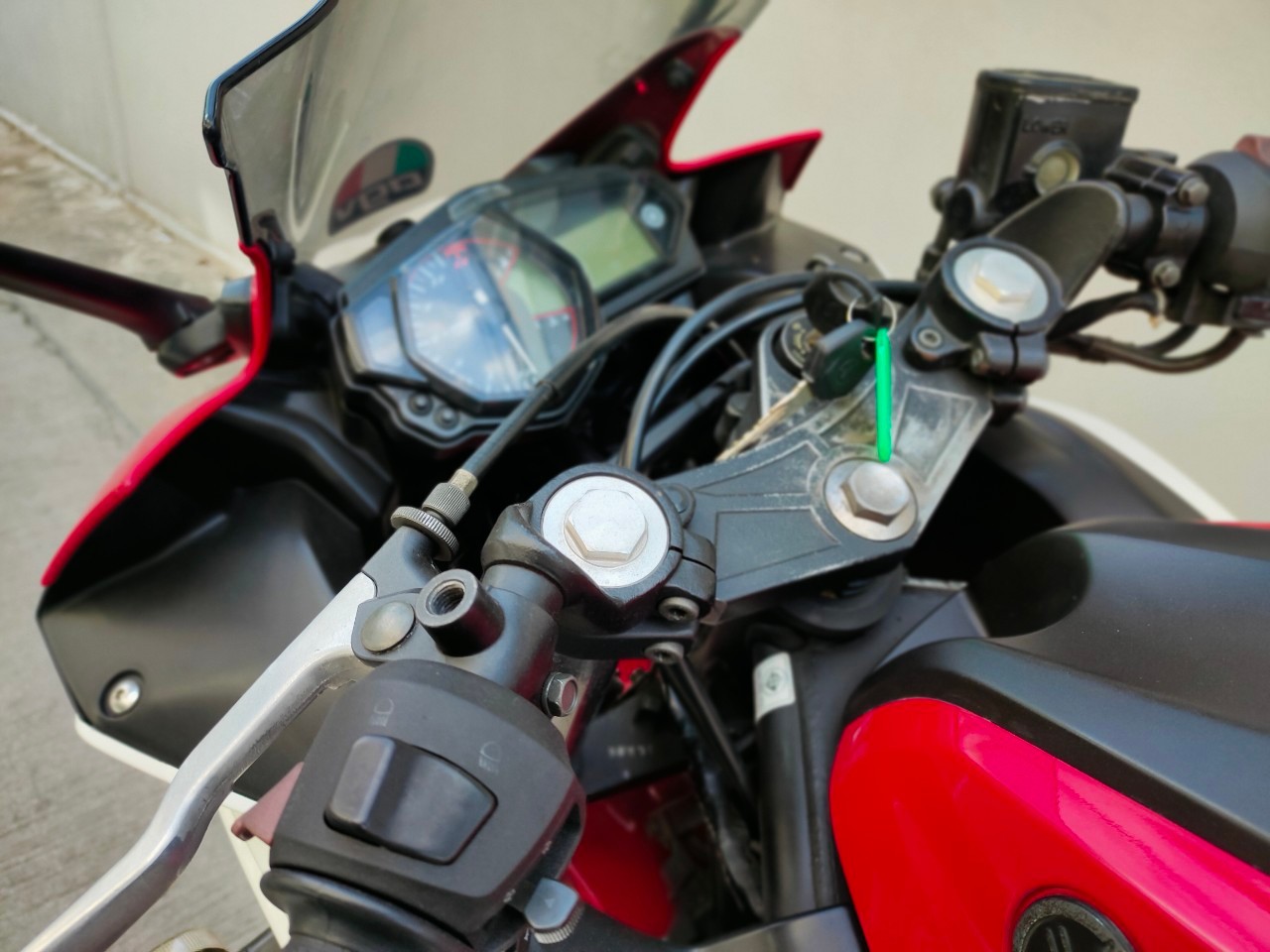 รถบ้านมือเดียวเทิร์นมาราคาจี๊บๆ 😬 YAMAHA R3 จดปี 2016