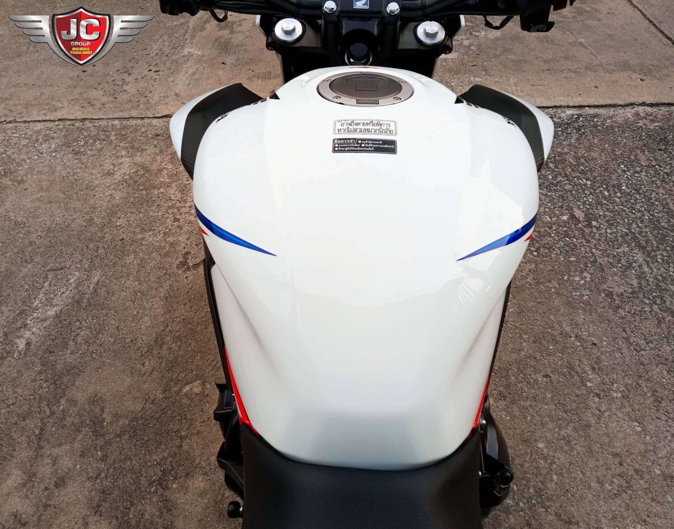 รถบ้านแท้ไม่ประมูล สายจอดจ้า 2พันโลแท้ เครื่องดีและเดิมจัด