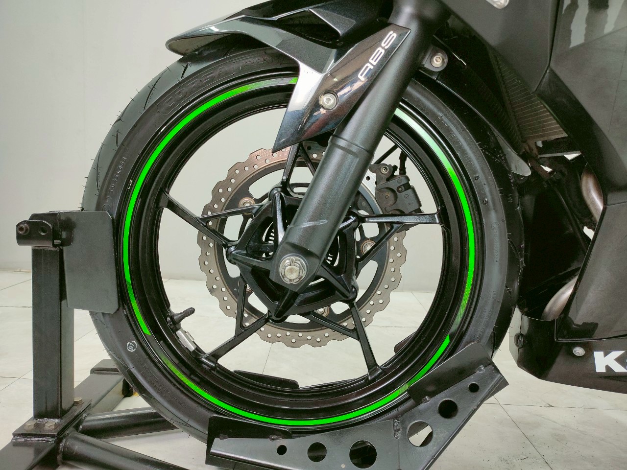 ❌️ ร้าน นี้ ไม่ กรอ ไมล์ ❌️ 🤗 KAWASAKI NINJA400SE รถกลางปี 2020 ตรงสเปค.....สวยเดิมใสไมล์น้อย มาพร้อมโปรดีย์ๆ
