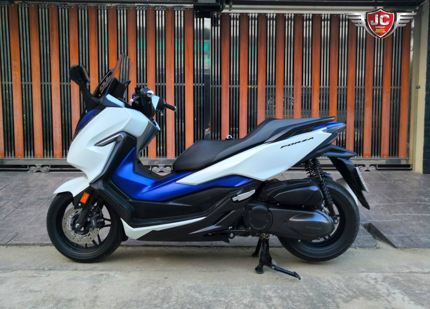 ป๊าดด.. สวยดีแท้ 👉🏻👉🏻👉🏻FORZA300👈🏻👈🏻👈🏻 รถปลายปี 2018 สภาพโคตรนางฟ้า🧚