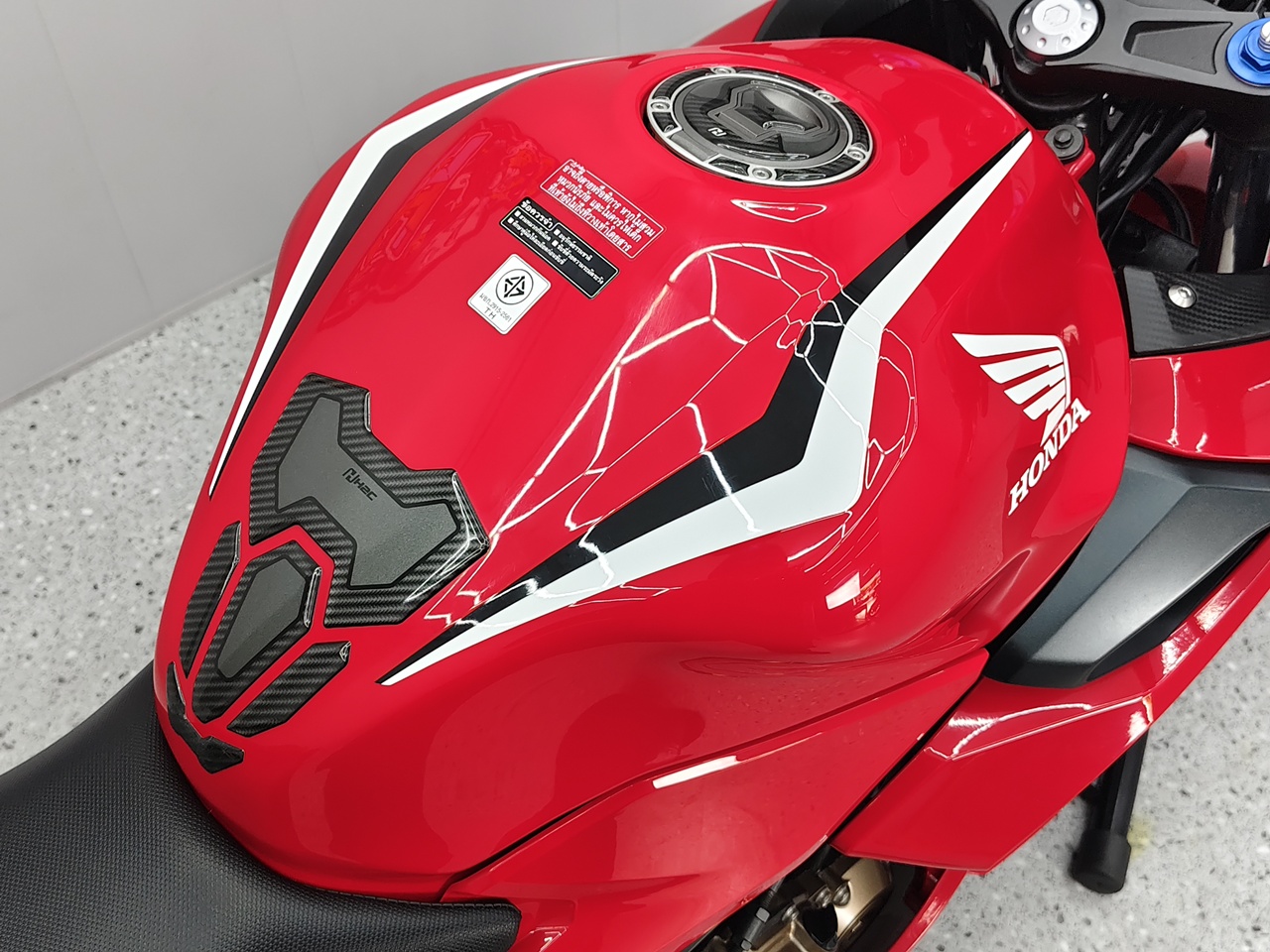 "ซื้อง่ายขายคล่องจริงรุ่นนี้" HONDA CBR500R รถกลางปี20 มือเดียว✨️ไมล์หลักพัน✨️