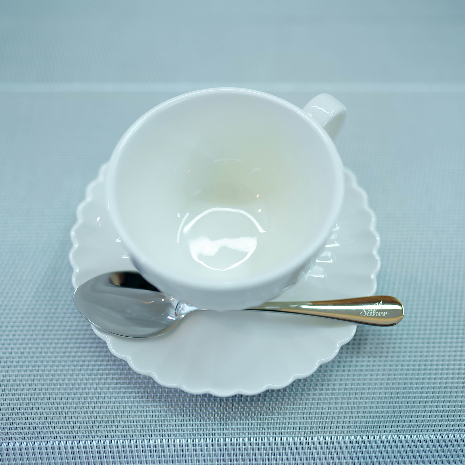 ลด46.7% Säker ชุดอุปกรณ์รับประทานอาหารแบบปลอดสารพิษ(มีใบรับรองยืนยัน)ครบชุด ชุดใหญ่ สเตนเลสสตีลแท้100% แบบหนา ได้ทั้งหมด 24ชิ้น พรีเมี่ยมเกรด เกรดที่ใช้ในภัตตาคารในยุโรปรวมถึงประเทศฝรั่งเศส