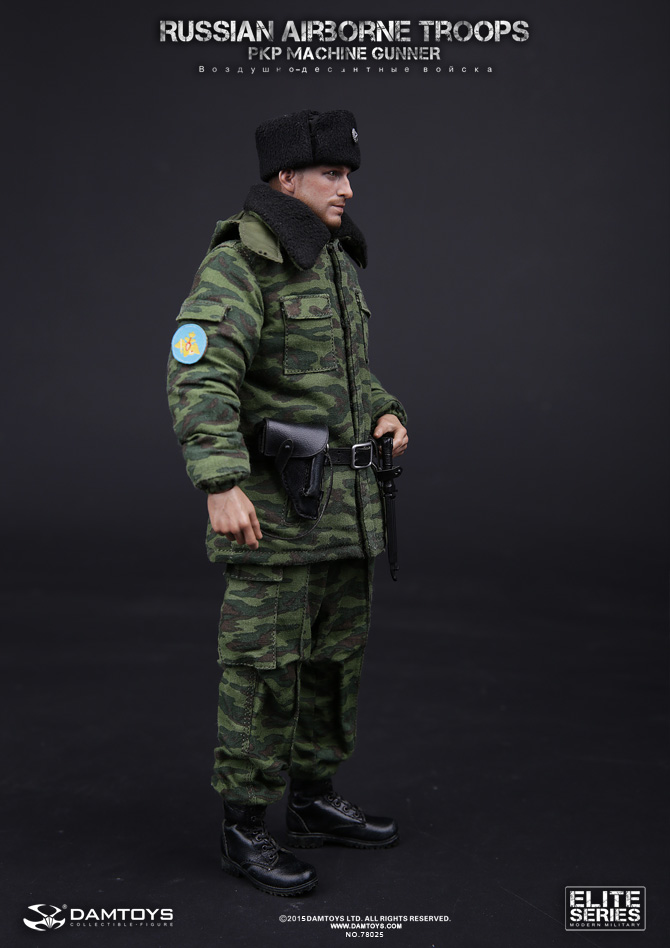 DAMTOYS NO.78025 RUSSIAN AIRBORNE TROOPS - PKP MACHINE GUNNER